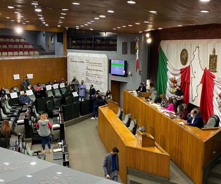 Llega disputa entre Estado y Congreso a nueva Constitución