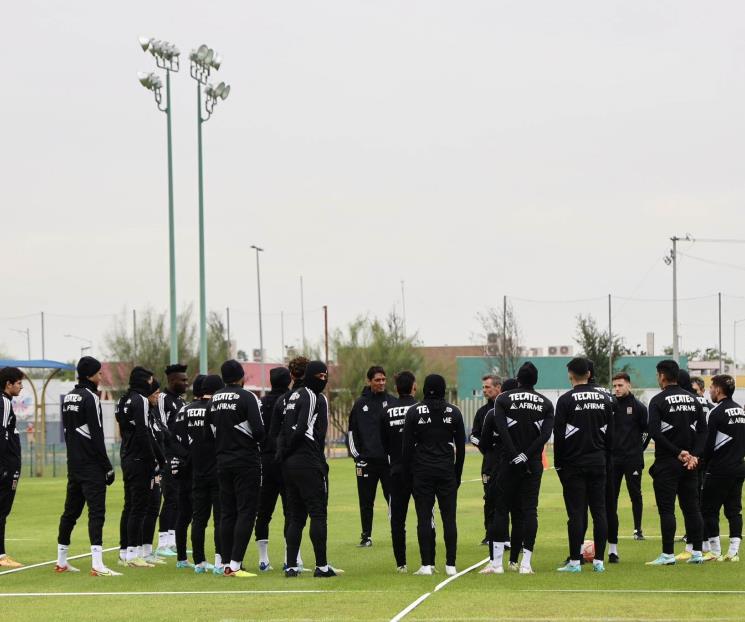 Abandona Carioca entrenamiento, Gignac entrena por separado Abandona Carioca entrenamiento, Gignac entrena por separado