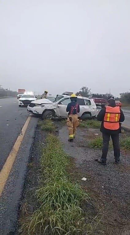 Sobreviven mujeres tras volcadura Sobreviven mujeres tras volcadura