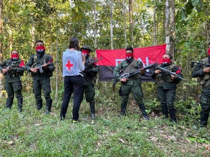 Anuncia ELN tregua navideña en Colombia