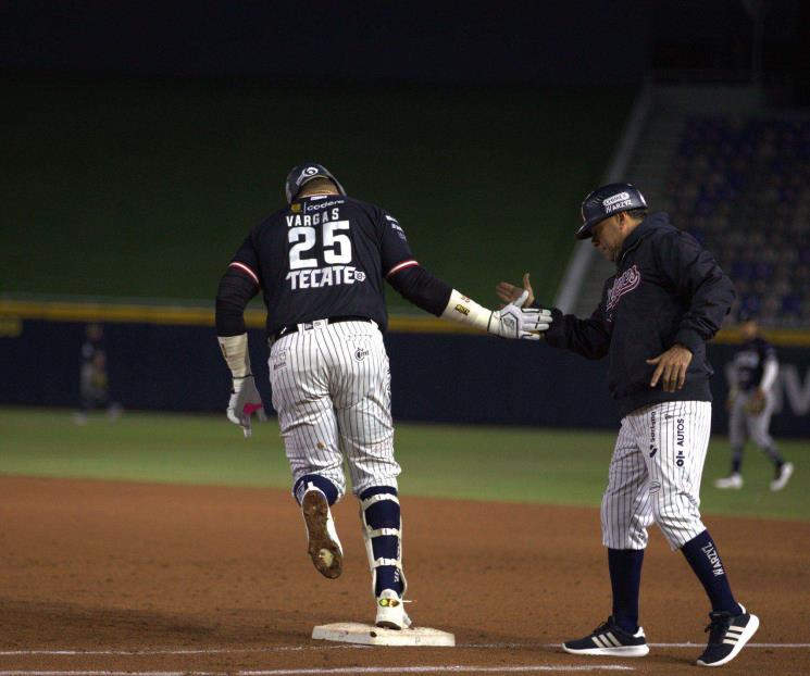 Se impone Sultanes a Charros en maratónico juego