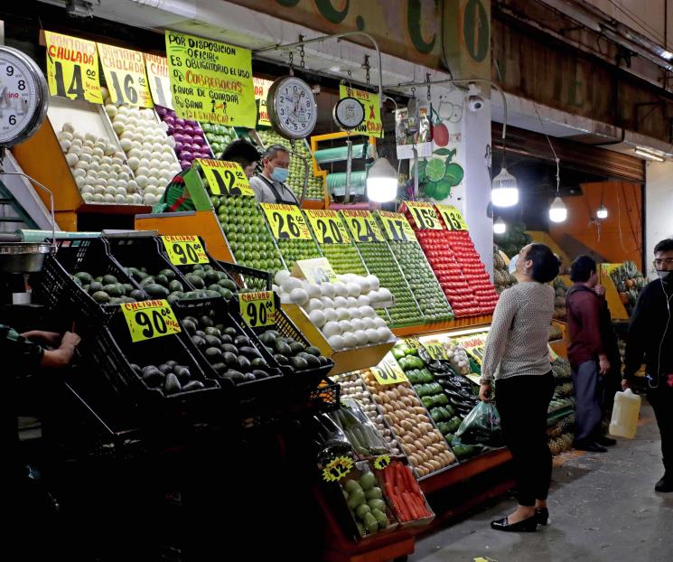 Inflación repunta a 7.8% a unos días de Navidad