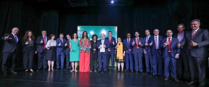 Designa Lula 16 de sus ministros Designa Lula 16 de sus ministros