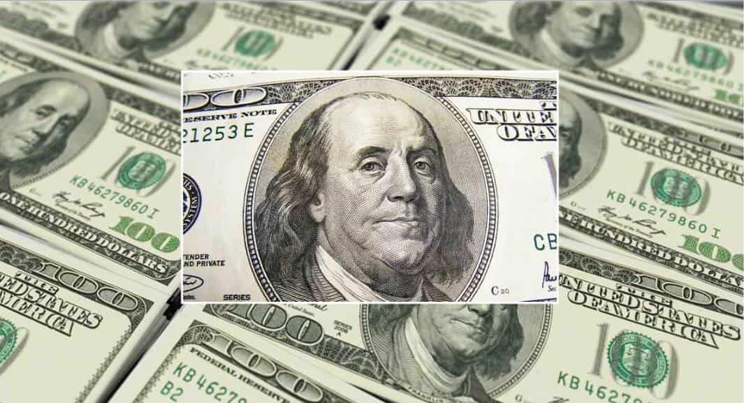 Dólar se vende en 19.89 pesos en promedio este viernes Dólar se vende en 19.89 pesos en promedio este viernes