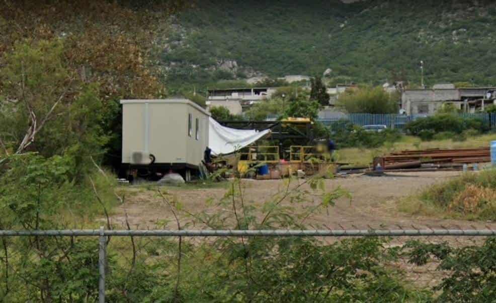 Hombres armados asaltaron con lujo de violencia, las instalaciones de una obra de la empresa Agua y Drenaje de Monterrey, en San Nicolás