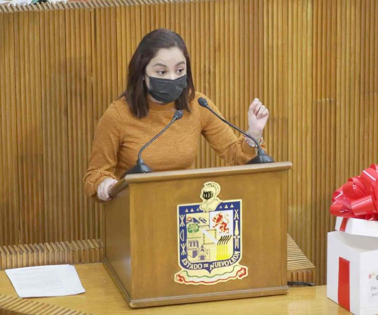 Denuncia GLMC “robo hormiga” de bancadas al gobernador