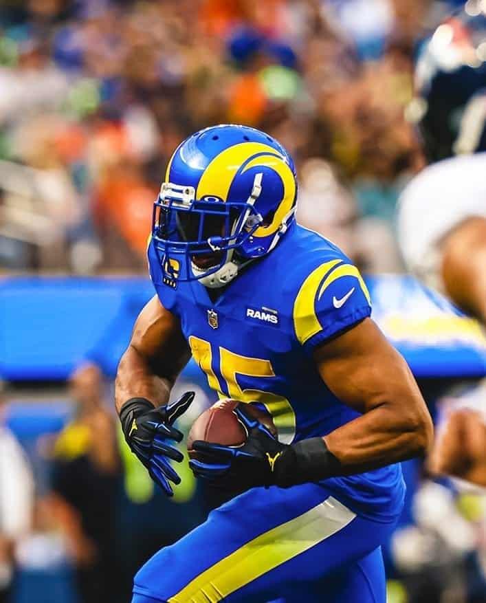 Aplastan Carneros a Denver y se despiden de la temporada