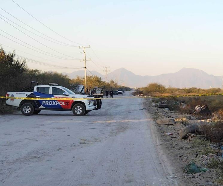 Hallan restos humanos bajo cobija en Escobedo Hallan restos humanos bajo cobija en Escobedo