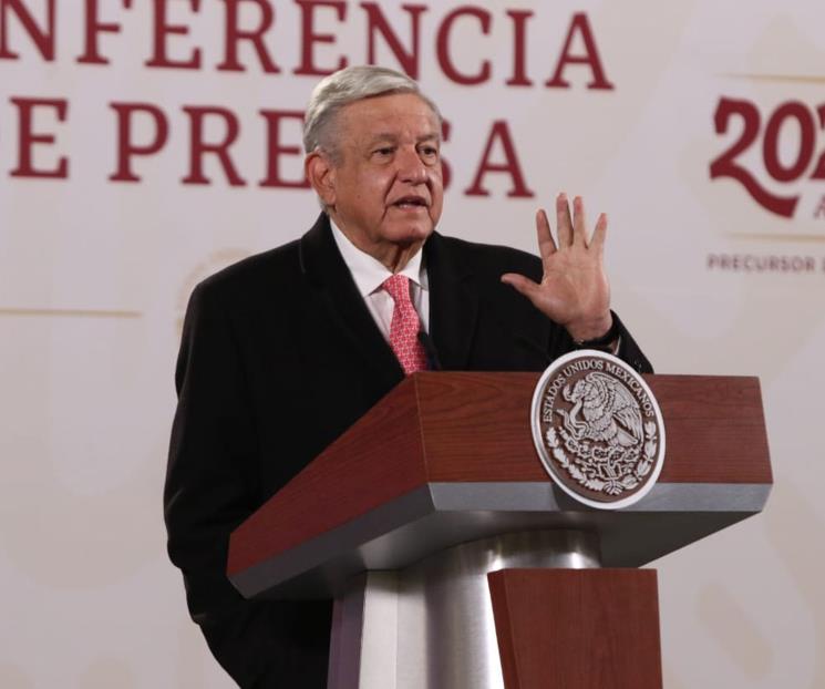Medios ocultaron masacres, asegura López Obrador Medios ocultaron masacres, asegura López Obrador