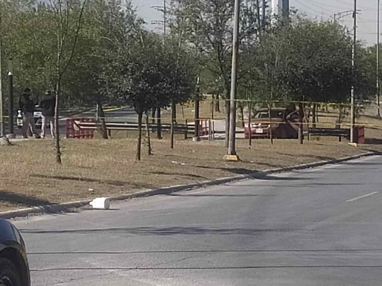 El conductor de una camioneta fue ejecutado por hombres armados, ayer en el municipio de Benito Juárez