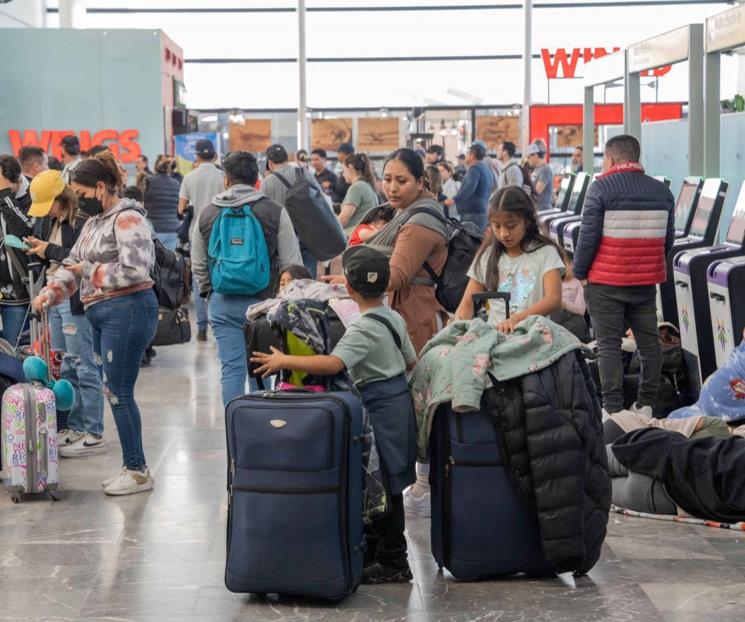 Clima provoca demoras y cancelaciones de vuelos: Volaris Clima provoca demoras y cancelaciones de vuelos: Volaris