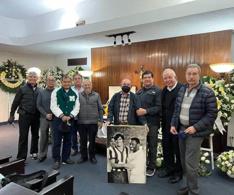 Dan el último adiós al ‘Alacrán’ Jiménez