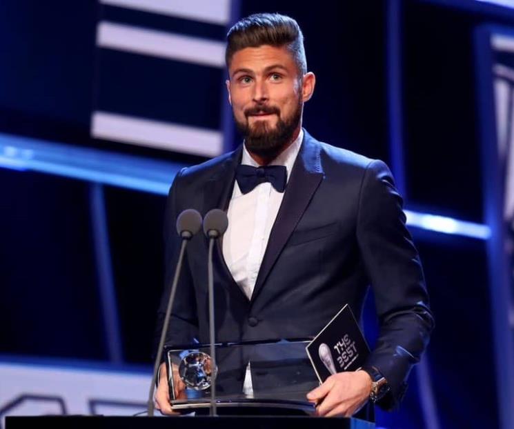 Cierra AC Milán la renovación de Giroud Cierra AC Milán la renovación de Giroud