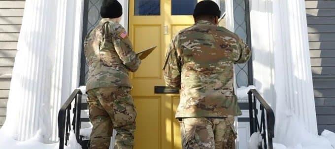 Guardia Nacional va casa por casa en Buffalo tras tormenta