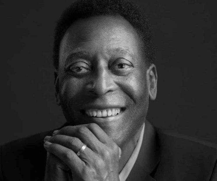 Despide el mundo a Pelé