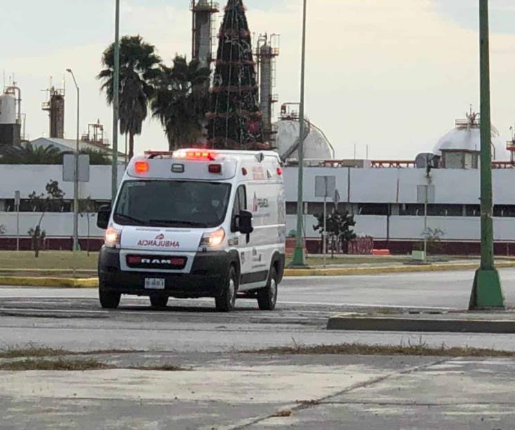 Fuga de gas con ácido deja siete heridos en refinería Fuga de gas con ácido deja siete heridos en refinería