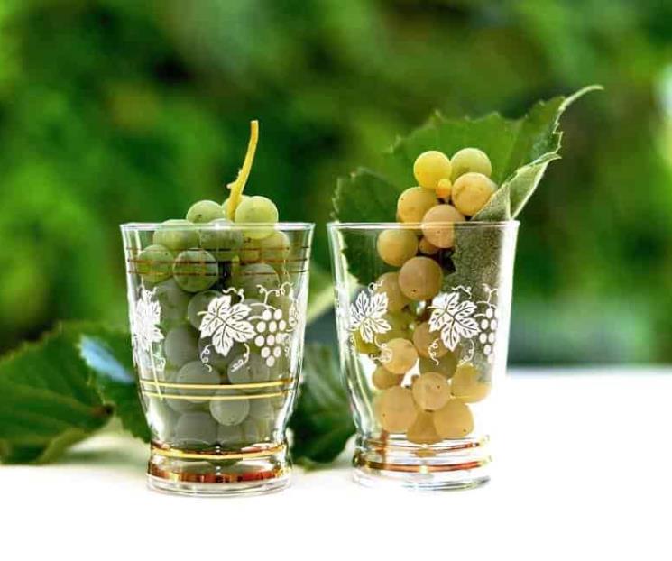 Te contamos beneficios las doce uvas para despedir al 2022 Te contamos beneficios las doce uvas para despedir al 2022