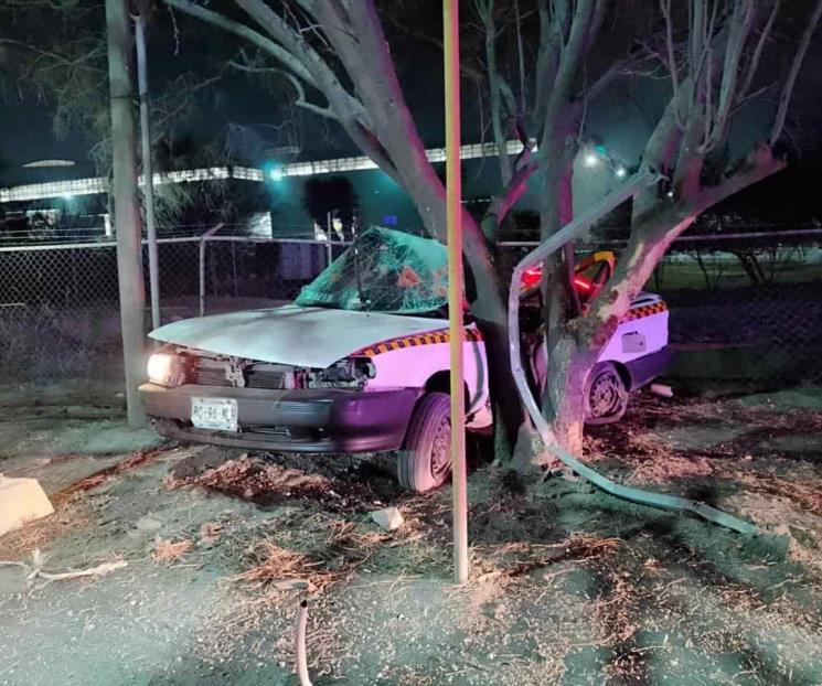 Taxista muere prensado Taxista muere prensado