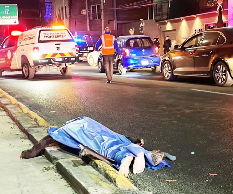 Muere indigente arrollado