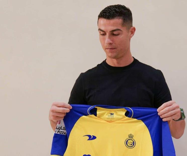 Jersey de CR7 del Al Nassr cuesta mil 558 pesos Jersey de CR7 del Al Nassr cuesta mil 558 pesos
