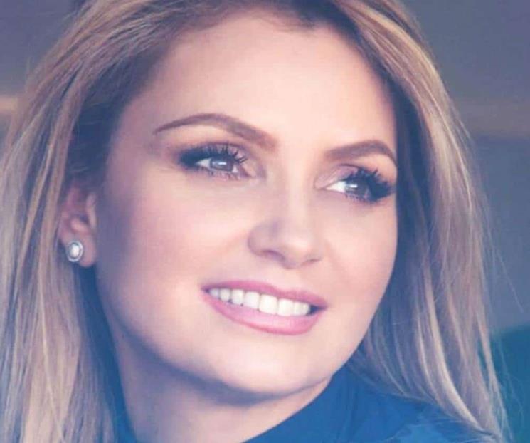 Angélica Rivera reaparece en Miami Angélica Rivera reaparece en Miami