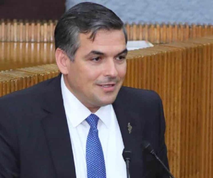 Acusan a Samuel de jugar con el Periódico Oficial Acusan a Samuel de jugar con el Periódico Oficial