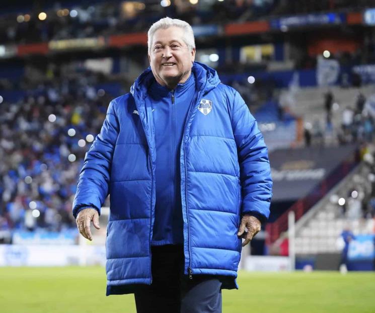 Espera Vuce dos refuerzos más Espera Vuce dos refuerzos más