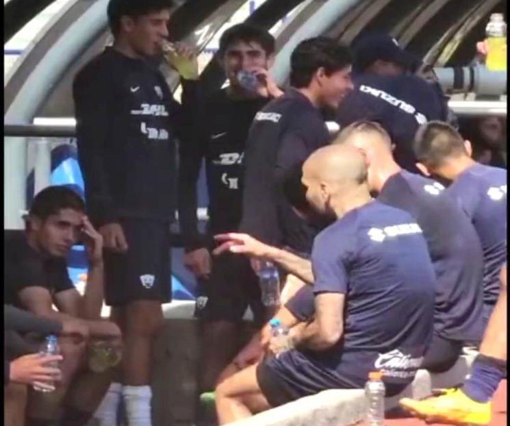 Reporta Dani Alves con los Pumas Reporta Dani Alves con los Pumas