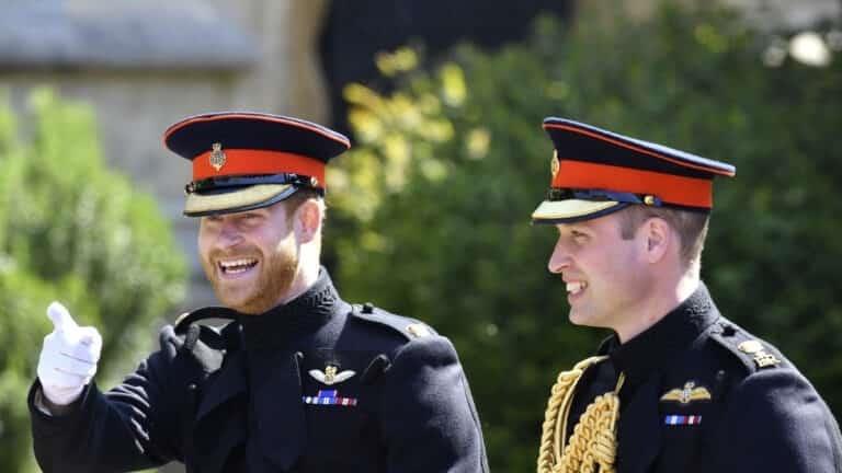 Cuenta Harry ataque de William en nuevo libro Cuenta Harry ataque de William en nuevo libro