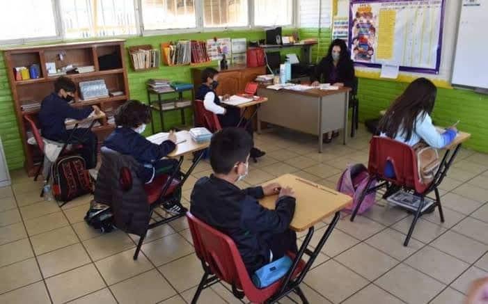 Regreso a clases será presencial y con cubrebocas Regreso a clases será presencial y con cubrebocas