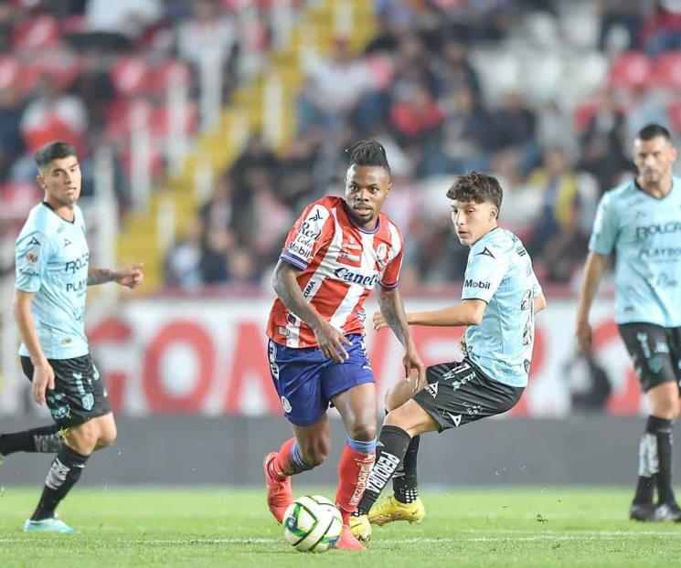 Saca San Luis los primeros tres puntos Saca San Luis los primeros tres puntos