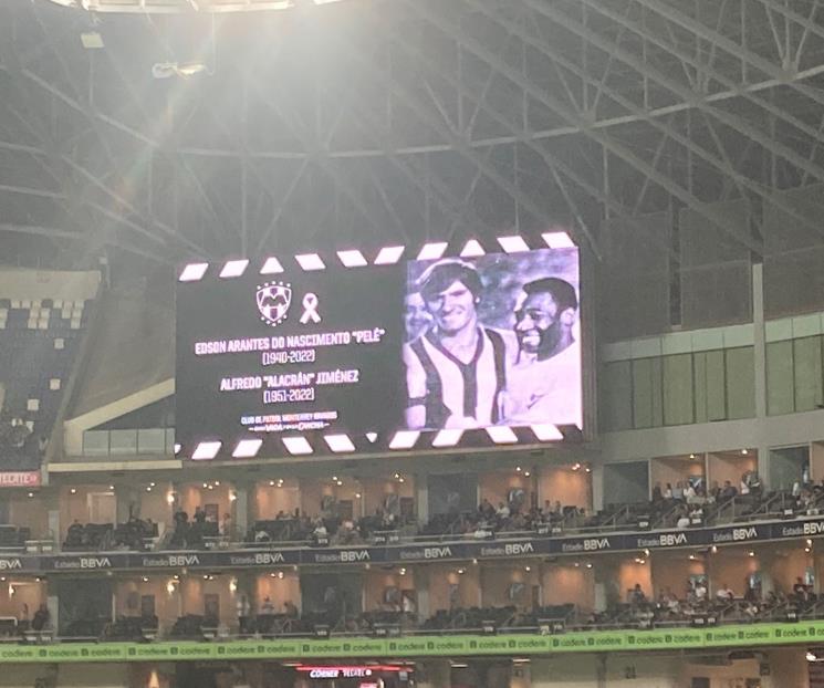 Recuerdan en el BBVA a Pelé y el ‘Alacrán’ Jiménez Recuerdan en el BBVA a Pelé y el ‘Alacrán’ Jiménez