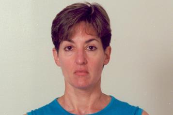 Excarcelan a exanalista de EUA que espiaba para Cuba