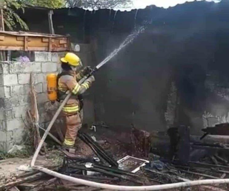 Se incendia vivienda en Linares; reportan daños materiales Se incendia vivienda en Linares; reportan daños materiales