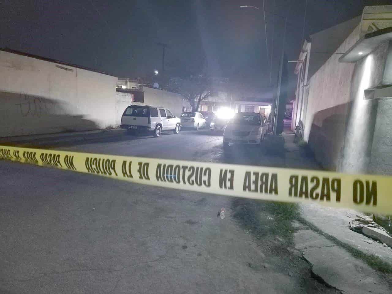Un hombre fue ejecutado a balazos mientras que una femenina resultó gravemente lesionada, al ser atacados por al menos dos pistoleros logrando escapar, en San Nicolás