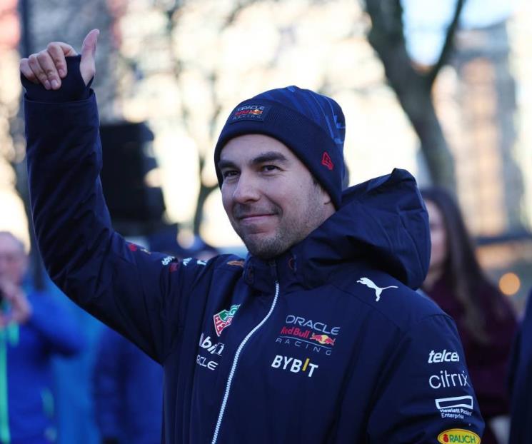 Espera Adrián Fernández un Checo más cerca de Max en 2023 Espera Adrián Fernández un Checo más cerca de Max en 2023