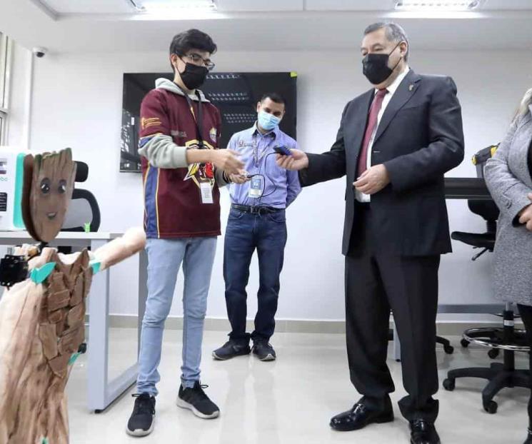 Recibe Prepa 7 a estudiantes con áreas remodeladas Recibe Prepa 7 a estudiantes con áreas remodeladas