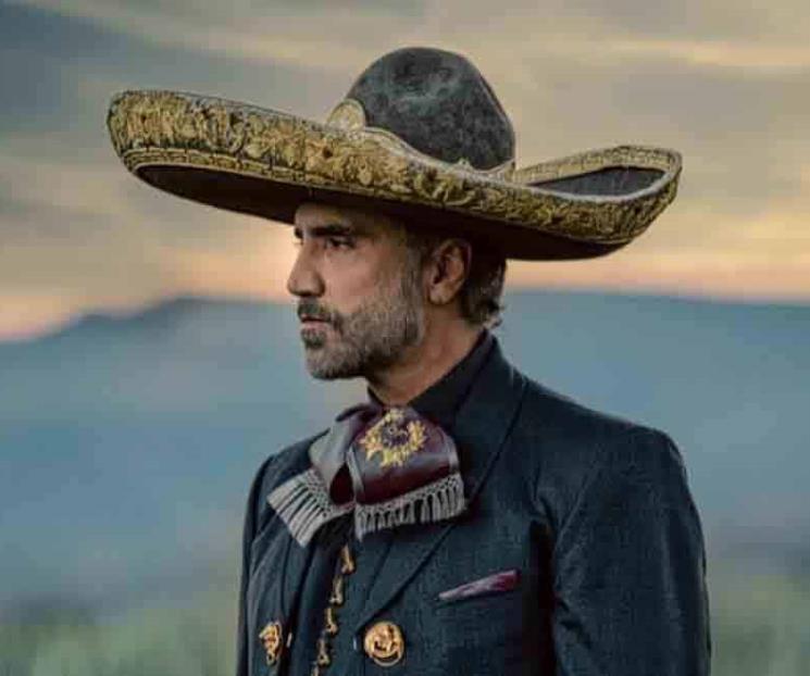 Presenta Alejandro Fernández ‘Inexperto en olvidarte’ Presenta Alejandro Fernández ‘Inexperto en olvidarte’