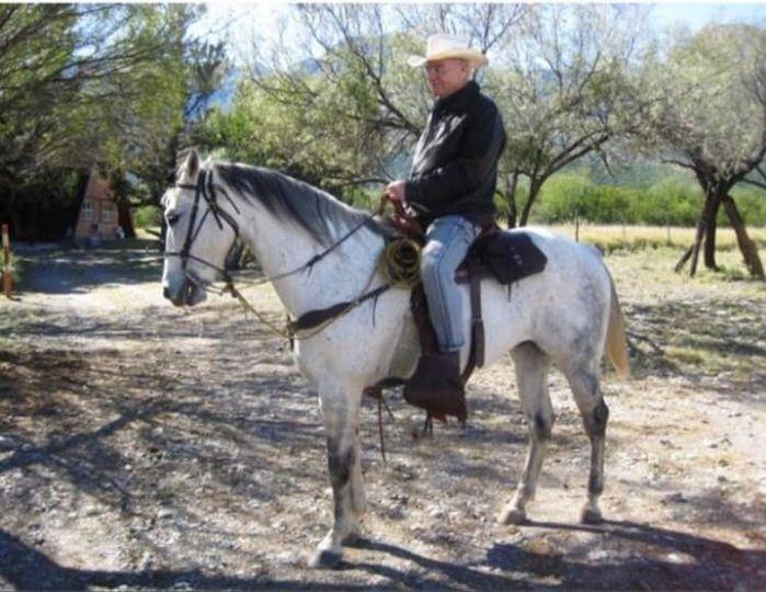 Investigan si cuerpos en rancho son dueño y peón Investigan si cuerpos en rancho son dueño y peón