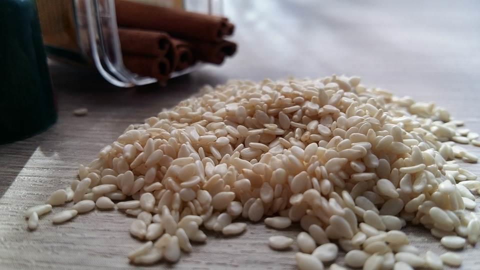 Llena tu dieta de nutrientes y beneficios con el ajonjolí Llena tu dieta de nutrientes y beneficios con el ajonjolí