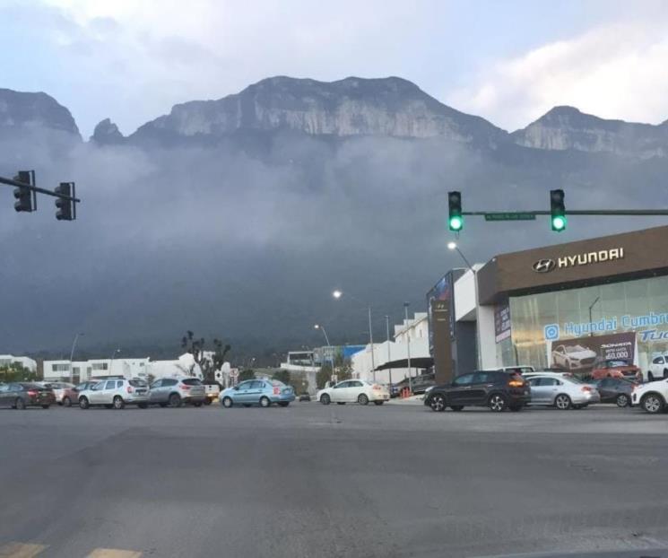 Construirán paso a desnivel en Leones y Puerta de Hierro Construirán paso a desnivel en Leones y Puerta de Hierro