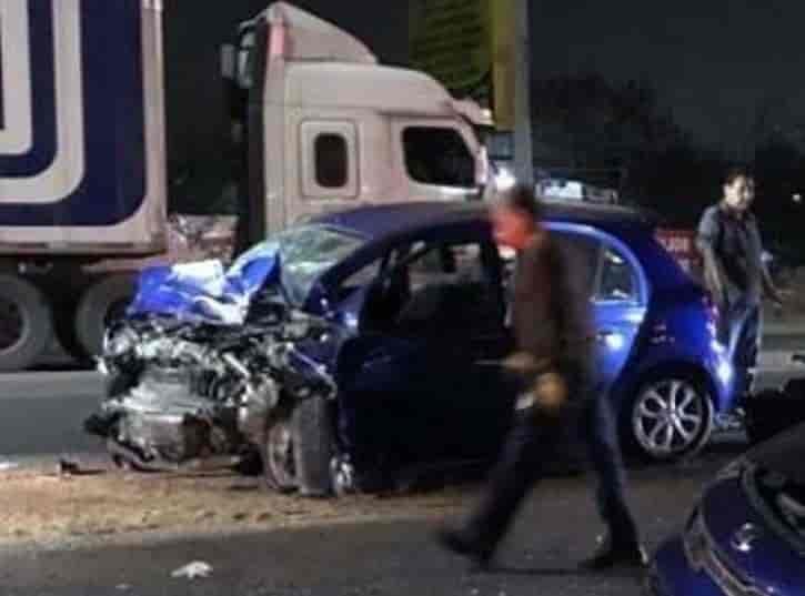 Deja choque tres heridos en la Laredo Deja choque tres heridos en la Laredo