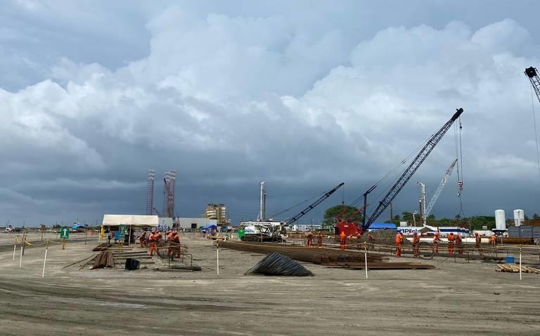 Prepara tu CV porque Dos Bocas busca trabajadores Prepara tu CV porque Dos Bocas busca trabajadores