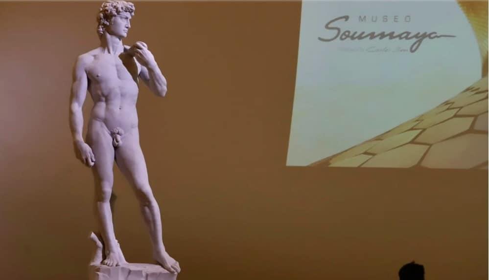 Llegan al Soumaya réplicas exactas del David y La piedad Llegan al Soumaya réplicas exactas del David y La piedad