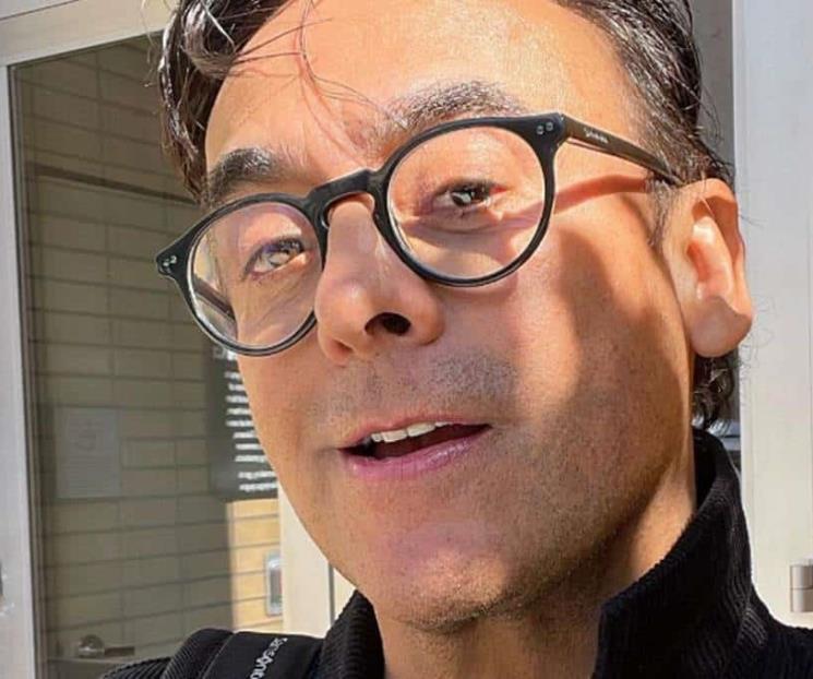 Adal Ramones responde a críticas por tener un bebé a su edad Adal Ramones responde a críticas por tener un bebé a su edad