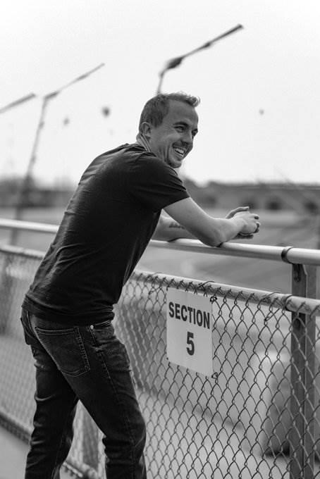 Frankie Muniz correrá en serial de automovilismo Frankie Muniz correrá en serial de automovilismo