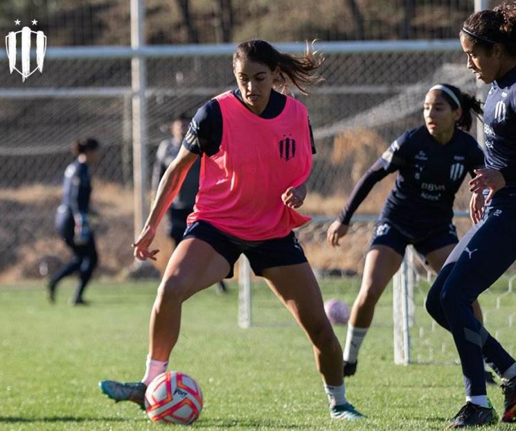 Entrenan Rayadas pensando ya en su debut Entrenan Rayadas pensando ya en su debut