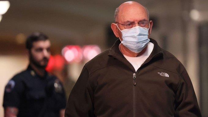 Dan 5 meses de cárcel para exdirectivo de Trump Dan 5 meses de cárcel para exdirectivo de Trump