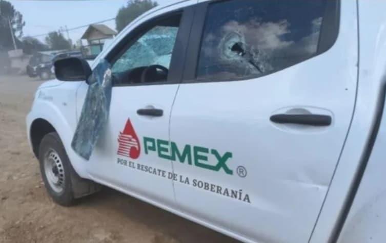 Huachicoleros agreden a personal de Pemex Huachicoleros agreden a personal de Pemex