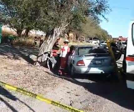 Termina pareja prensada en estrellamiento Termina pareja prensada en estrellamiento